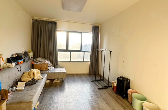 蓝润V客东都4室2厅98.48㎡145万二手房图片