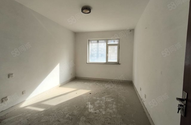 范家新村(张店)3室2厅130㎡76万二手房图片