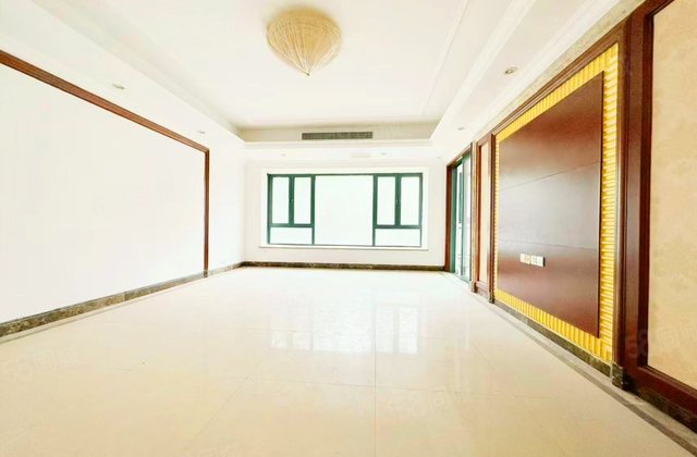 恒大绿洲5室2厅318.69㎡127万二手房图片