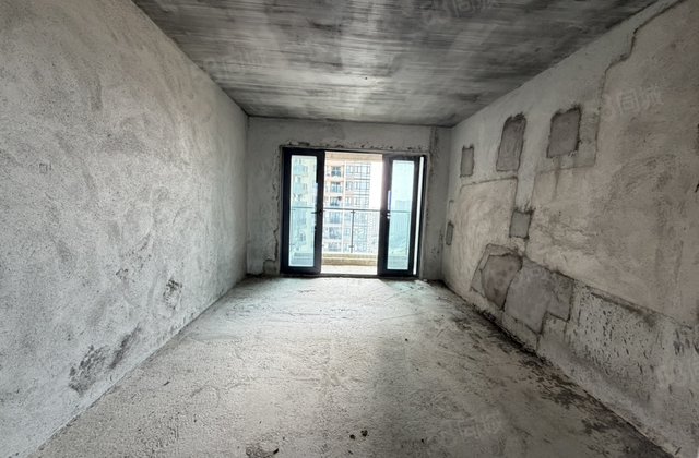 财富盛世3室2厅114㎡60万二手房图片