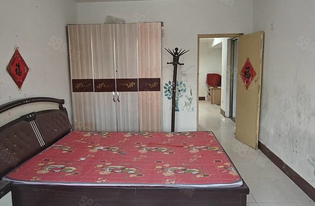 房！东昌中学！外国语  ！财富城三室！送30平露台！