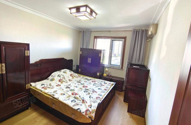 水山兰园3室2厅146.14㎡215万二手房图片