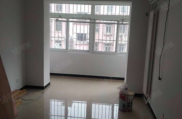 香山南路103号院1室1厅42.28㎡210万二手房图片