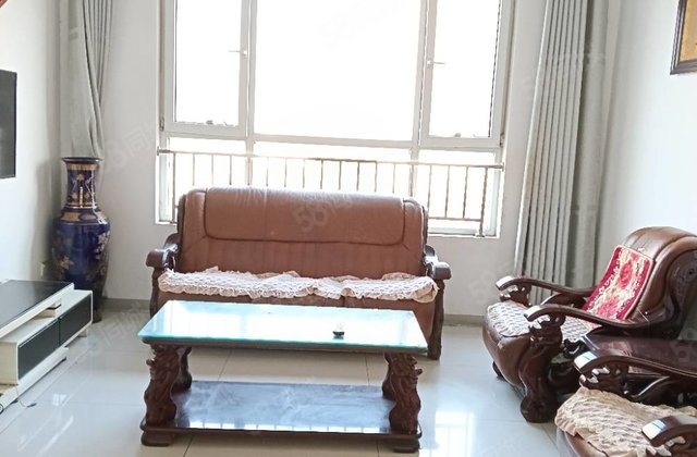 振兴路小雪，聊城七中，边户三室，水晶丽城，阿尔卡迪亚