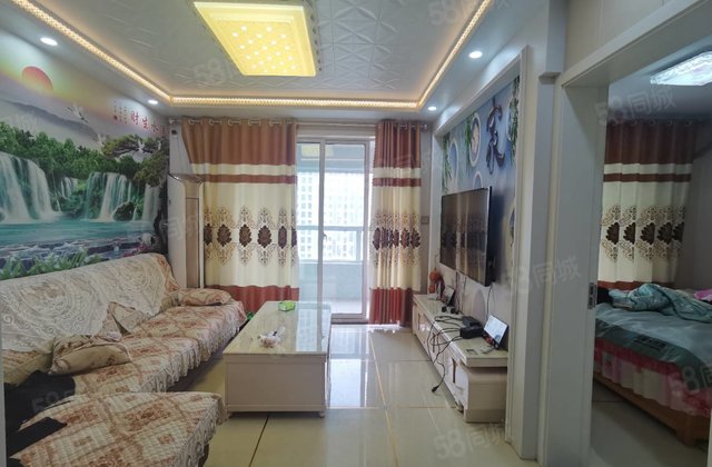 新上急售 阿卡六期 中间楼层 双阳台免大税 带车位