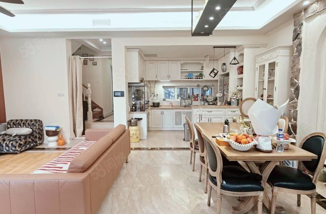 万科云鹭湾溪鹭院(别墅)6室2厅201.96㎡450万二手房图片