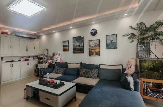 星河万源蓝湾2室2厅1卫90.65㎡南北36.8万