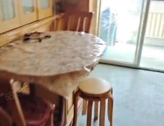 省医院宿舍(红旗)2室1厅79.34㎡45万二手房图片