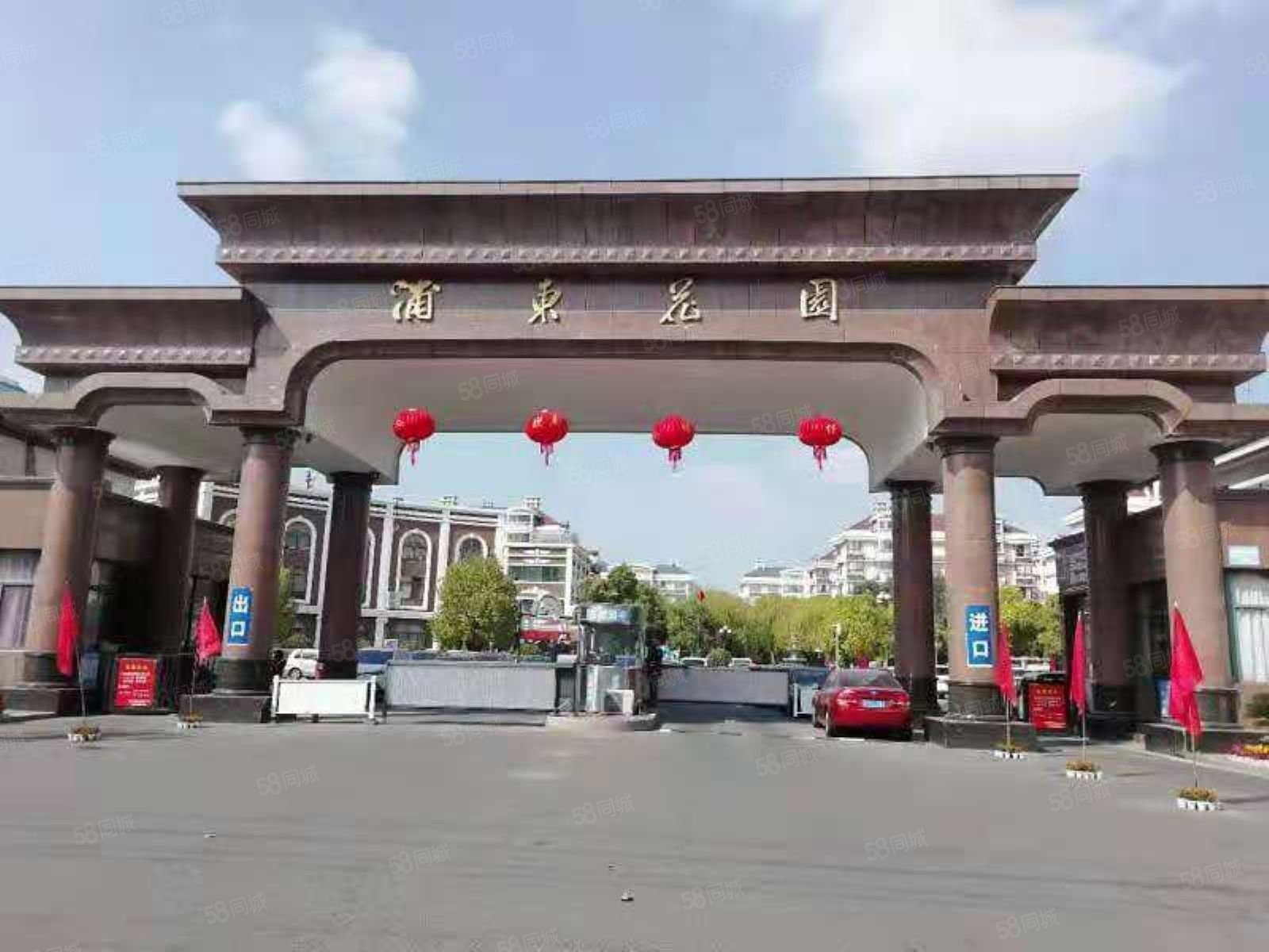 85万浦东花园三楼3室2厅115平精装修有暖气