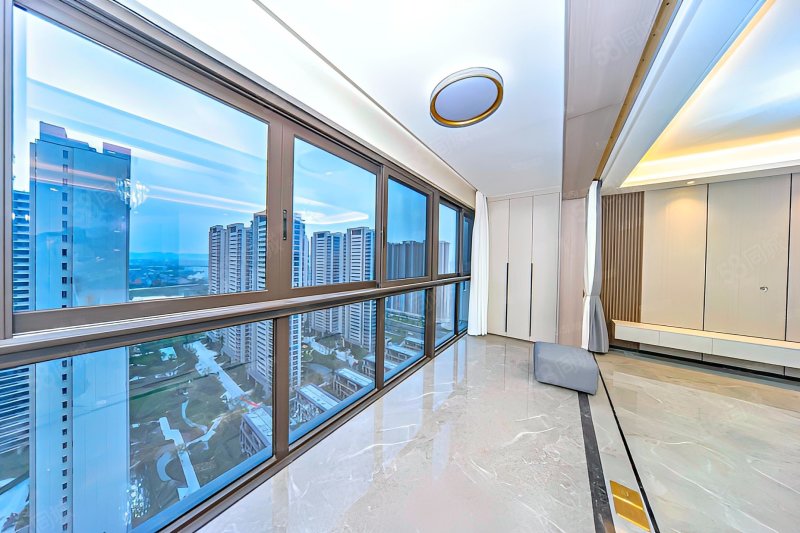 萧山南部卧城宸宇府4室2厅满二税费少采光好