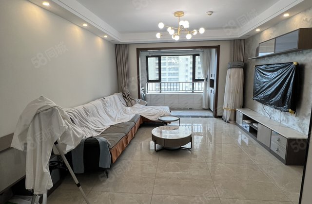 九州新城精装3室2卫带车位储藏室免大税用层高18