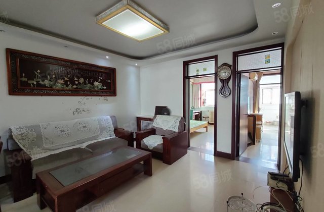 文轩本部 八中 正三室 停车方便 学府花园  中间好楼层