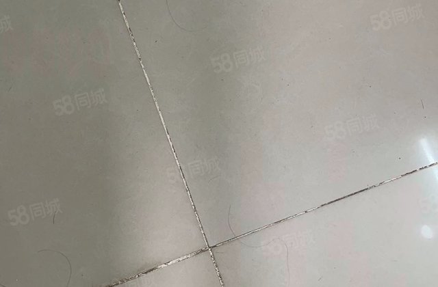 云山诗意花园4室2厅134.45㎡78万二手房图片