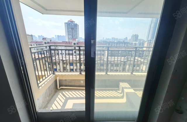 建发鼎华北大珑廷4室2厅129.69㎡105.8万二手房图片