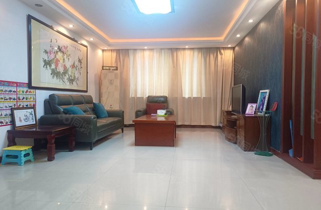 银都花园怡心园3室2厅136㎡85万二手房图片