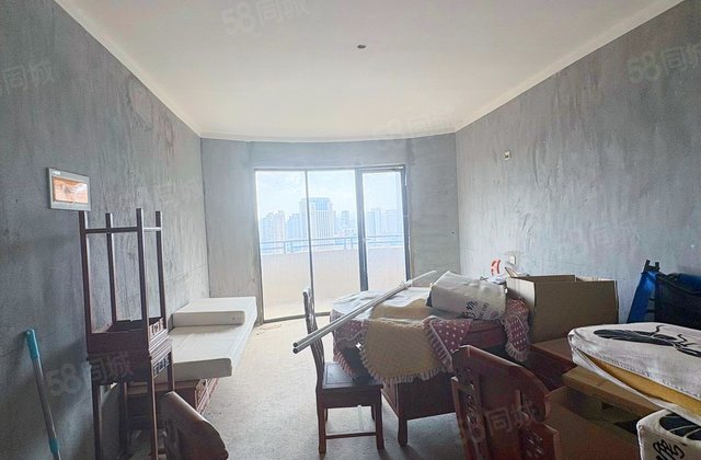 丰和新城2期3室2厅131㎡140万二手房图片