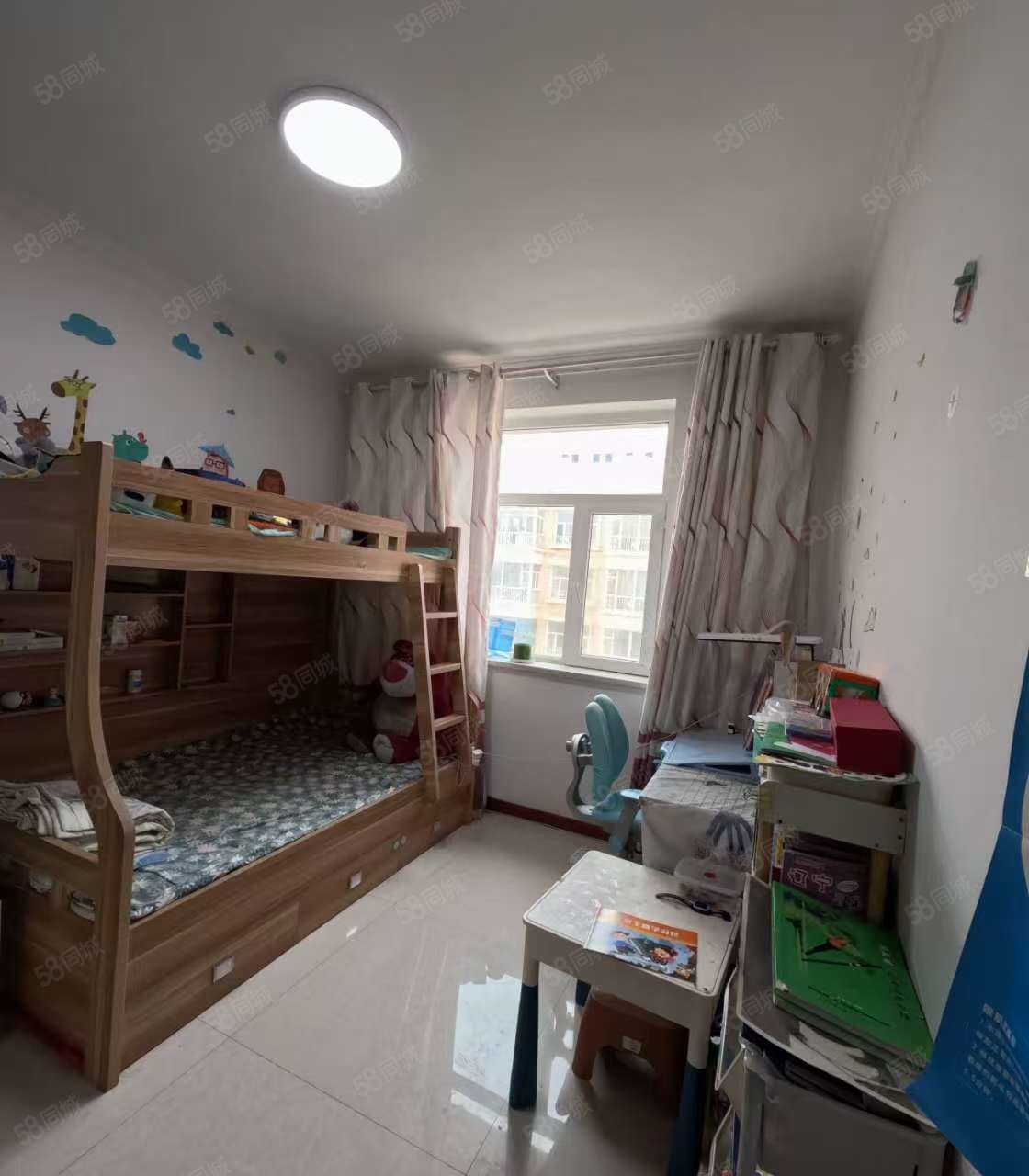 赫力警苑2室2厅1卫103㎡南北28万