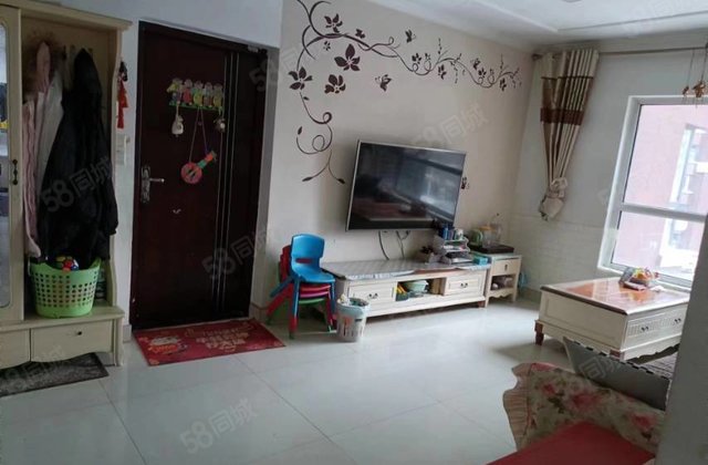 荣盛水岸花语(一期) 精装好房 有电梯 南北通透