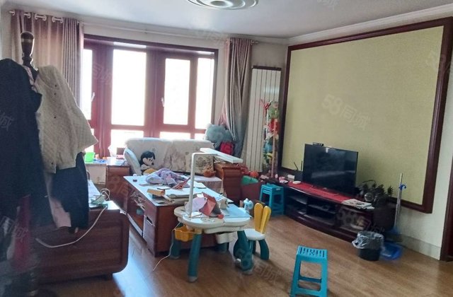 东昌湖边观景房！电梯好楼层送车库~户型方正全明户型~可按揭