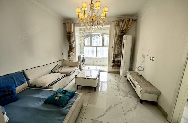 业主好沟通~急售 阿卡精装三室 有议价空间~看房有钥匙