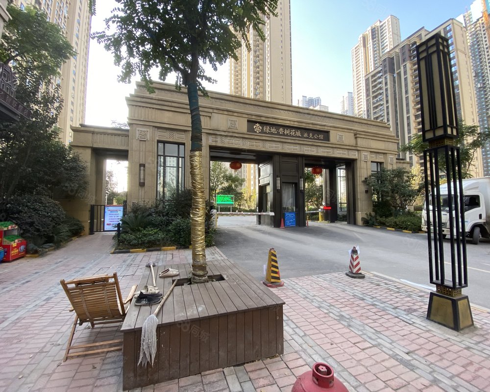 【绿地派克公馆, 绿地派克公馆小区详情,房价走势,房源,业主论坛】