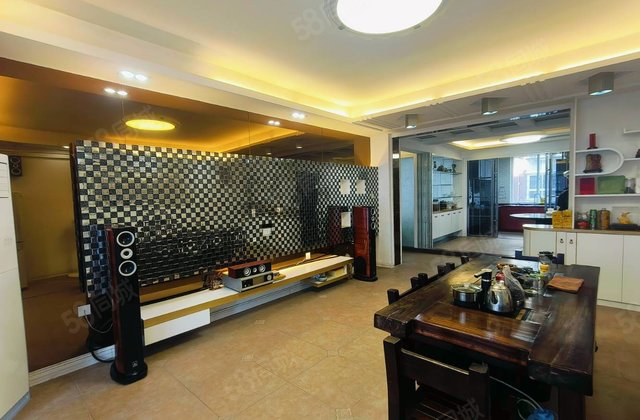 万宝嘉华4室2厅141.15㎡97万二手房图片