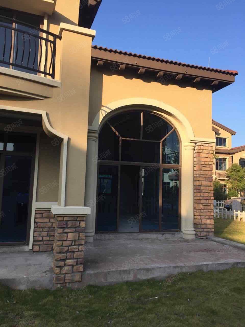 武夷山碧桂园6室1厅3卫360㎡北320万