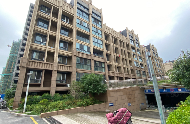 泗阳房产信息 泗阳二手房中胜翡翠城3室2厅1卫  3室2厅1卫117.