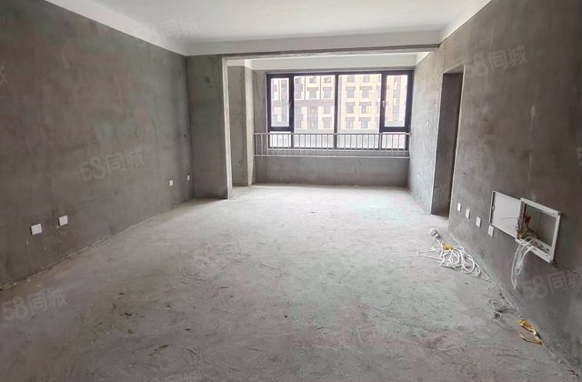 天福九熙府4室2厅138㎡98万二手房图片