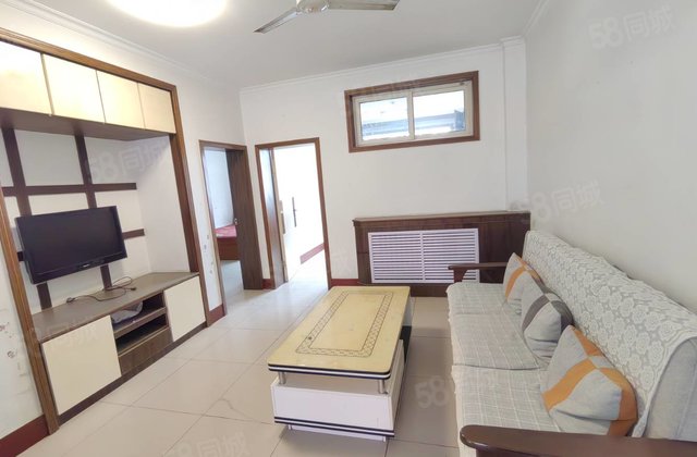 东昌本部  兴华路 中巨房产 中层  三室