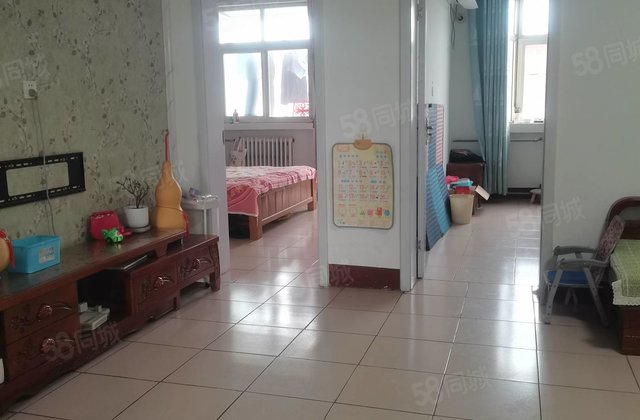 低价急售电业局四院3室 欲购从速 紧邻文轩外国语老一中二实验