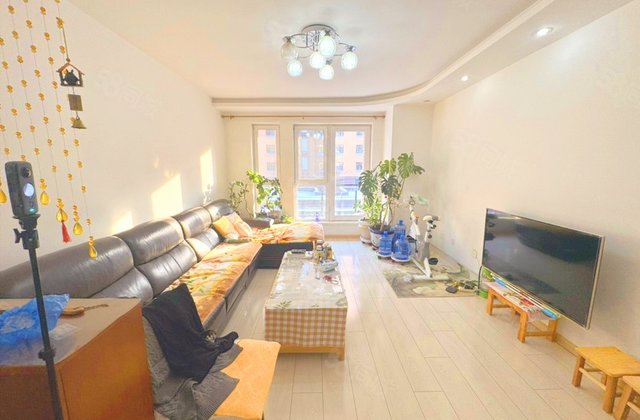 亚泰桂花苑2室2厅90.27㎡68万二手房图片