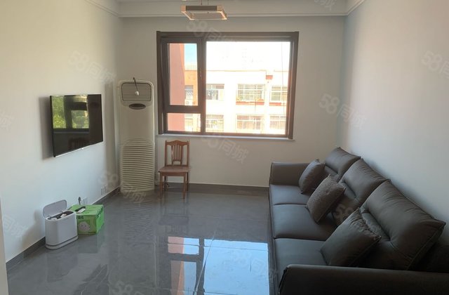 因工作换城市，急售，便宜卖，精装修，地暖，全新家具