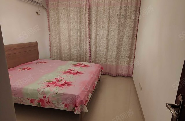 南海之滨1室2厅64.18㎡60万二手房图片