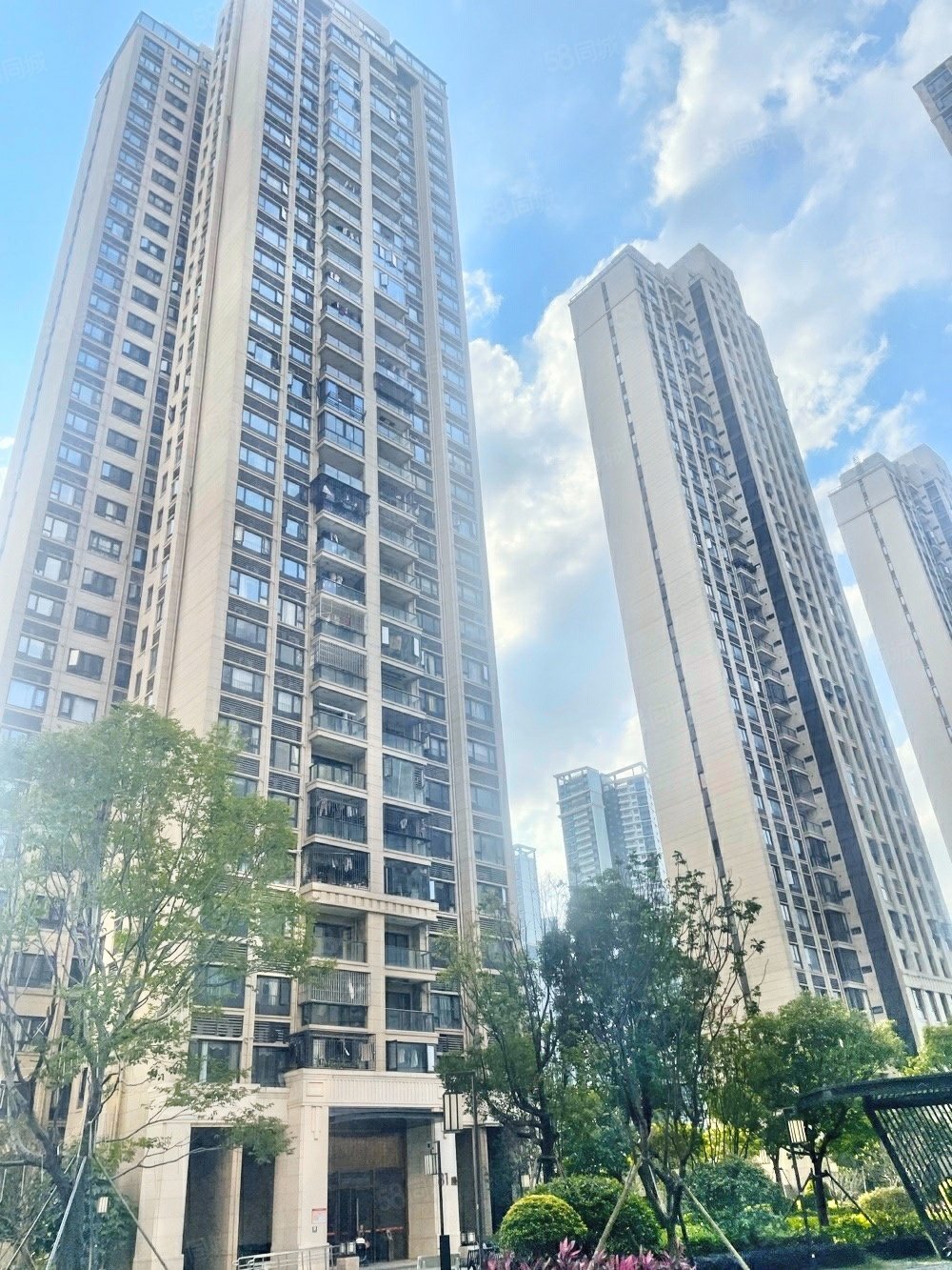 绿岛映月湾花园复式豪宅高楼层望江景无遮挡毛坯出售