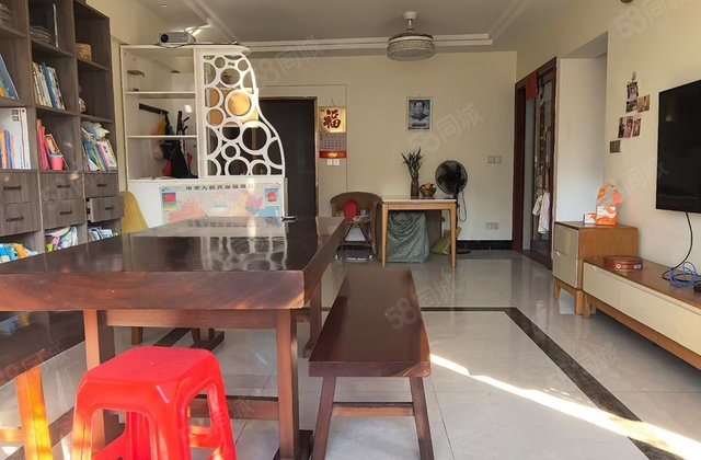 玉龙山庄4室2厅137.69㎡55万二手房图片