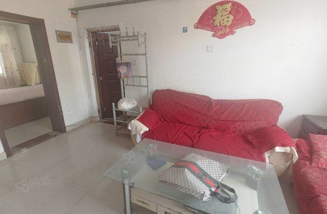 公园 金鼎 花园小区 三楼 三室朝阳户型 南北通透 可按揭