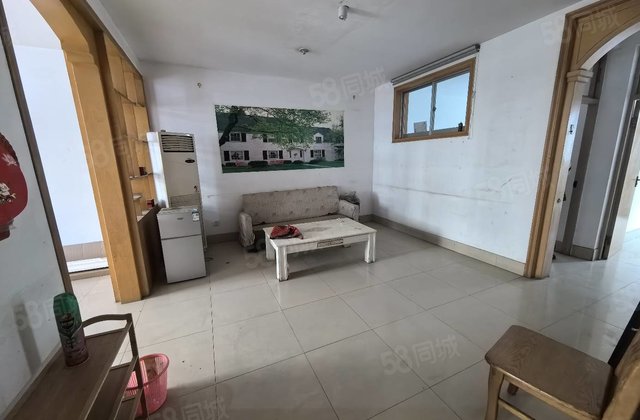 二楼 好停车 亚大怡景 婚房 怡景小雪~七中