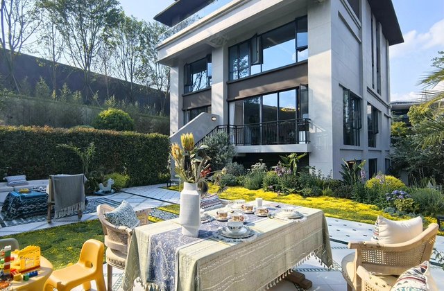 南湖国际社区(南区)6室3厅125㎡150万二手房图片