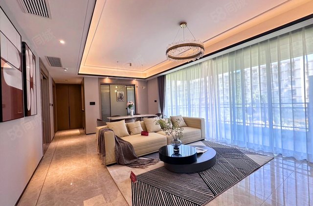 保利国宾首府一期4室2厅127.16㎡229万二手房图片