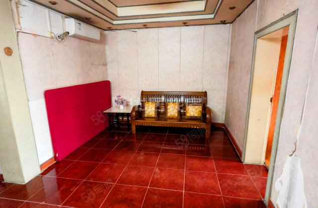 新竹小区3室1厅68.39㎡68万二手房图片