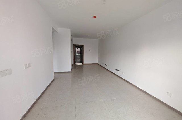 民生凤凰城十二号院，准新房未住，送车位储藏室，房东急售，急售