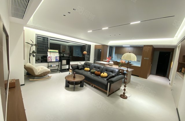 城投金澜湾(二期)4室2厅144.8㎡142.9万二手房图片