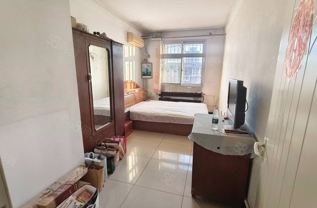 68号小区3室1厅67㎡55万二手房图片