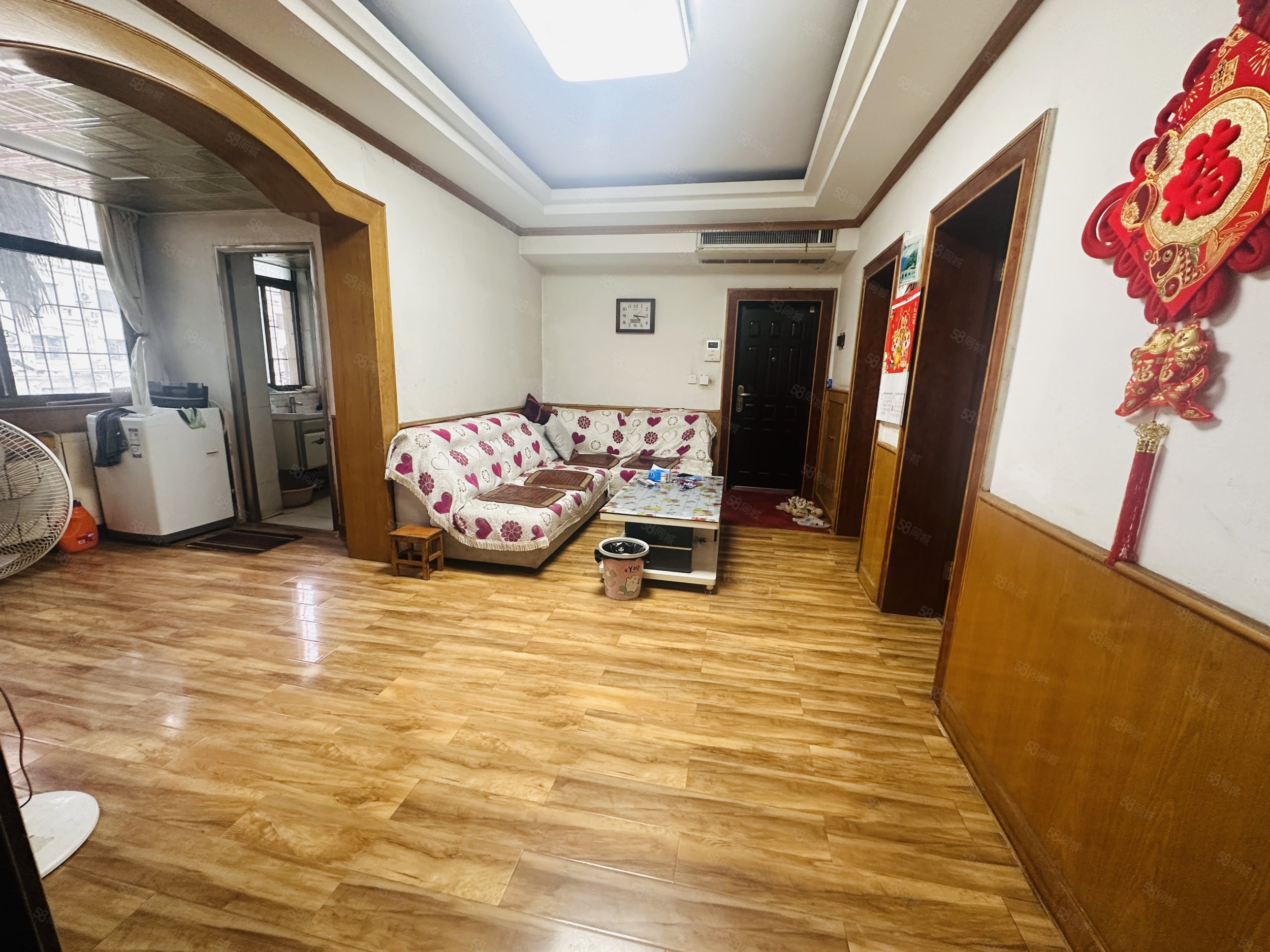 国税花苑3室2厅1卫110㎡南北58.8万