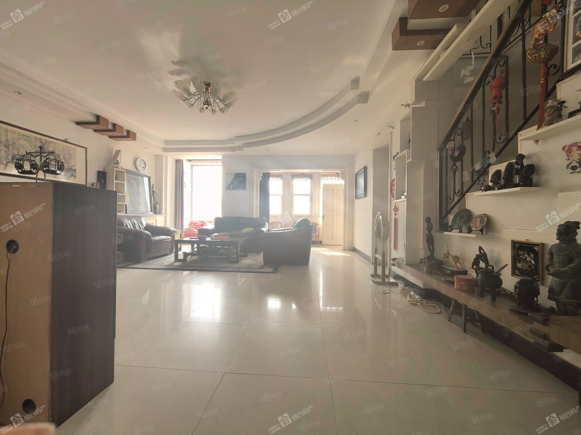 農(nóng)夫家園4室2廳3衛(wèi)194.77㎡南北398萬(wàn)