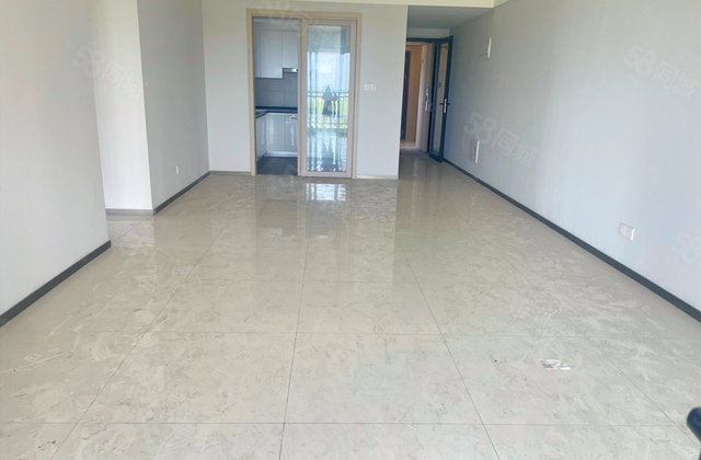 时代南湾(二期)4室2厅134.23㎡95万二手房图片