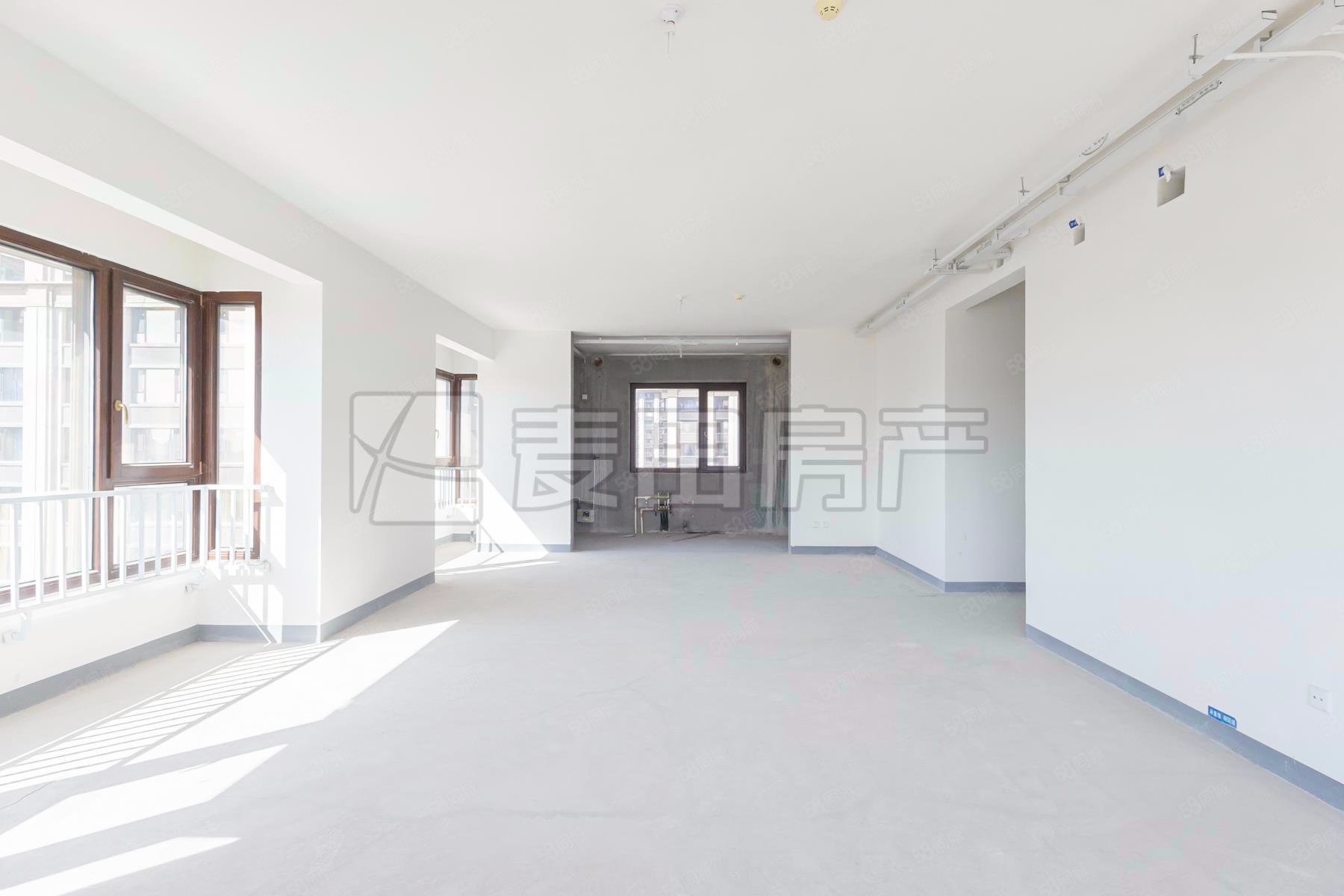 泰禾西府大院6室3廳3衛(wèi)197㎡西南2800萬