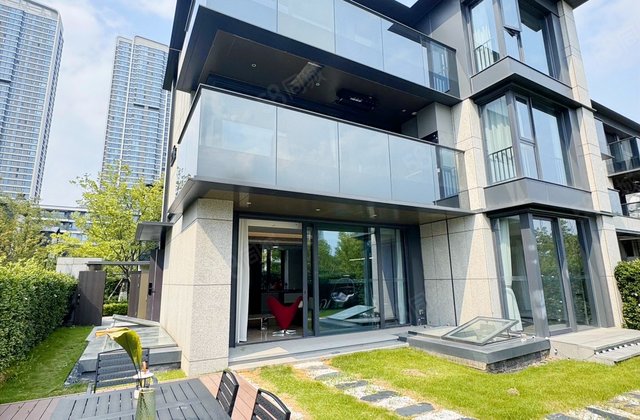 首座5室2厅122㎡280万二手房图片