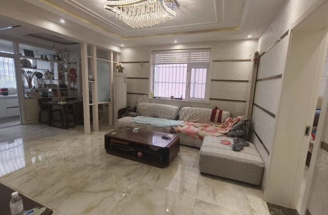 香江对过 站北花园 多层3楼 东边户 免大税 精装修 可按揭